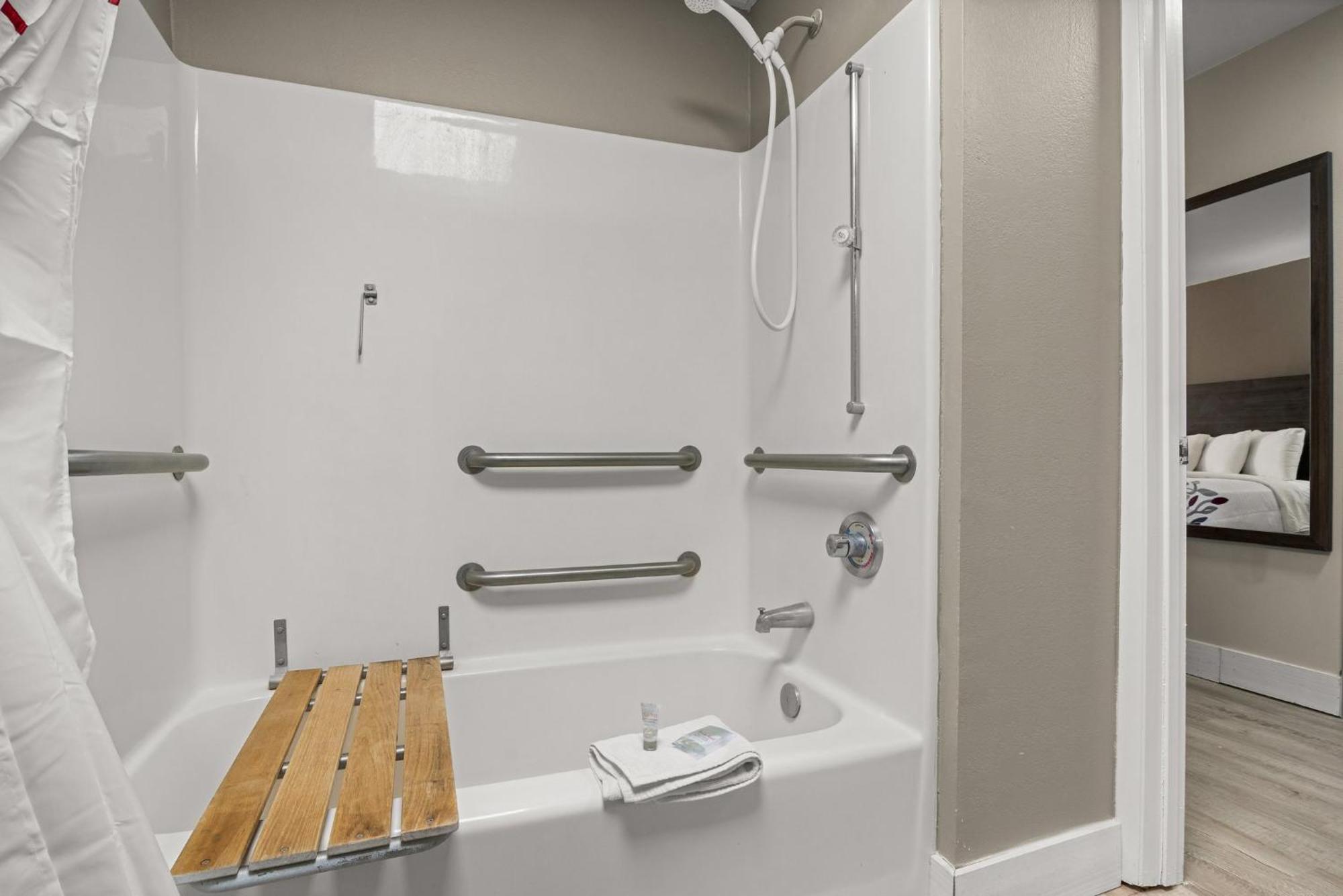 Red Roof Inn Washington, Nc מראה חיצוני תמונה
